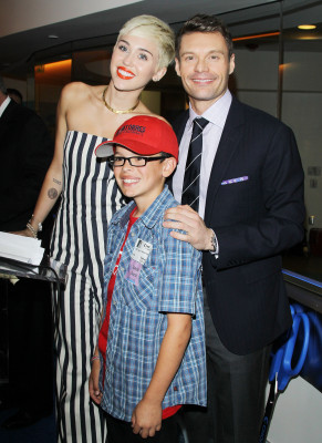 Miley Cyrus pic #588906