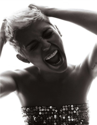 Miley Cyrus pic #600813