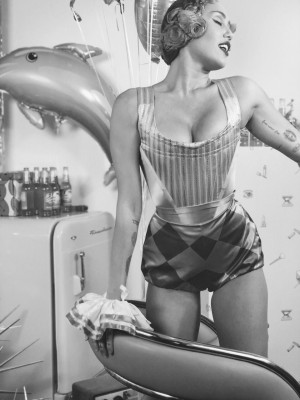 photo 12 in Miley Cyrus gallery [id1352908] 2024-06-30 00:00:00