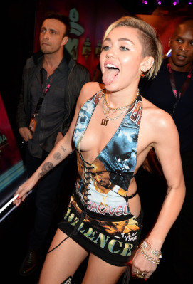 Miley Cyrus pic #647149