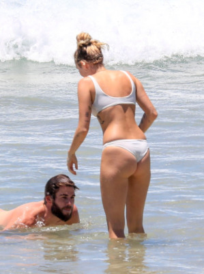 Miley Cyrus pic #998807