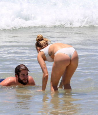 Miley Cyrus pic #998804