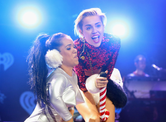 Miley Cyrus pic #653263
