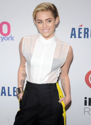 Miley Cyrus pic #654438