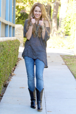 Miley Cyrus pic #311257