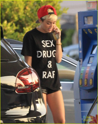 Miley Cyrus pic #625562