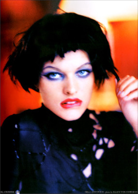 Milla Jovovich pic #17378