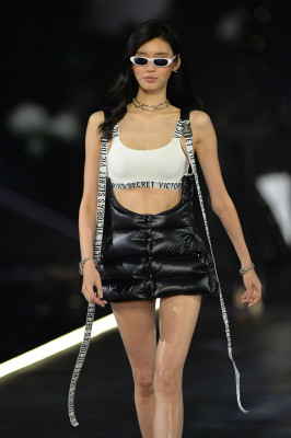 Ming Xi pic #1082843