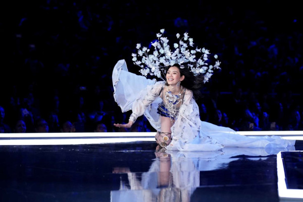 Ming Xi pic #982117