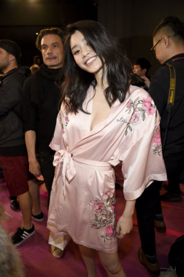 Ming Xi pic #981758