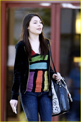 Miranda Cosgrove pic #151959