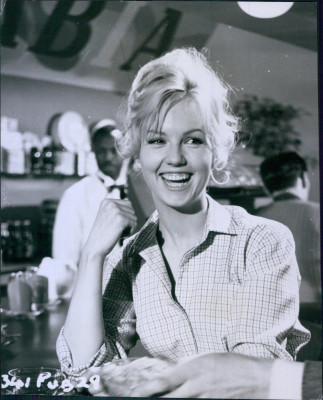 Mylene Demongeot  pic #1319243