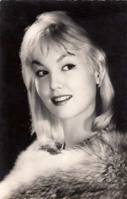 Mylene Demongeot  pic #1320697