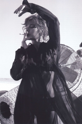 Mylene Farmer pic #691241