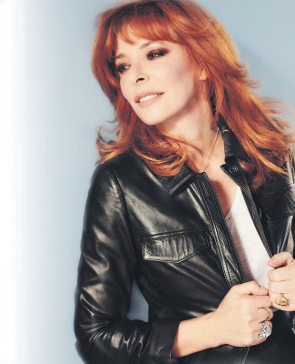 photo 9 in Mylene Farmer gallery [id1335316] 2023-10-12 00:00:00