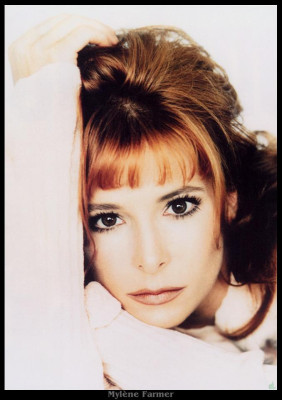 Mylene Farmer pic #45681