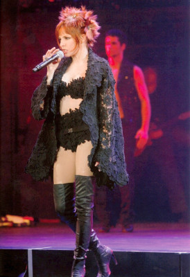 Mylene Farmer pic #48709