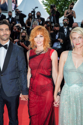 photo 7 in Mylene Farmer gallery [id1305526] 2022-07-18 00:00:00