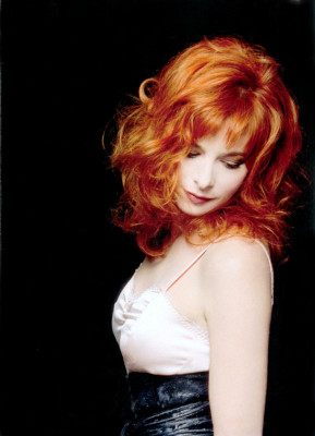 Mylene Farmer pic #130732