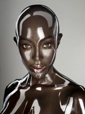 photo 3 in Naomi Campbell gallery [id482777] 2012-05-01 00:00:00