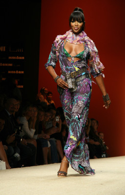 photo 12 in Naomi Campbell gallery [id690563] 2014-04-19 00:00:00