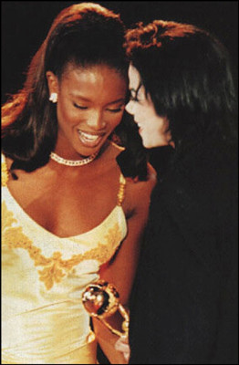 photo 27 in Naomi Campbell gallery [id684563] 2014-04-02 00:00:00