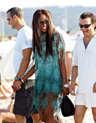 photo 4 in Naomi Campbell gallery [id668078] 2014-02-10 00:00:00