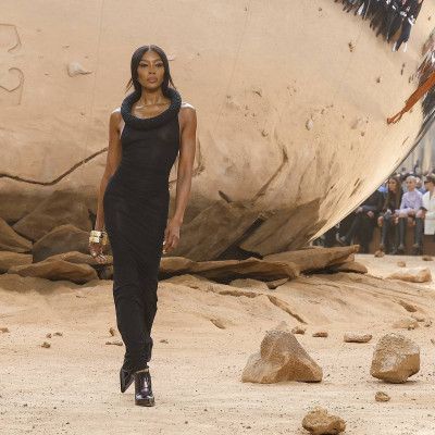 photo 18 in Naomi Campbell gallery [id1337001] 2023-11-20 00:00:00