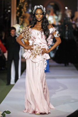 photo 20 in Naomi Campbell gallery [id703158] 2014-05-29 00:00:00