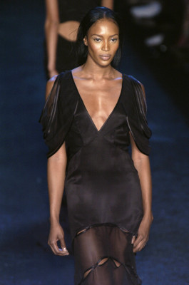 photo 3 in Naomi Campbell gallery [id1290055] 2021-12-24 00:00:00