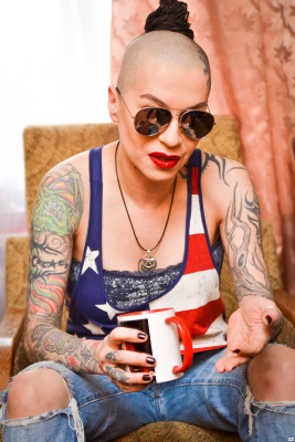 Nargiz Zakirova pic #774553