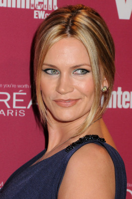 Natasha Henstridge pic #406911