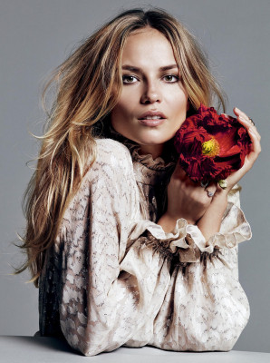 Natasha Poly pic #792408