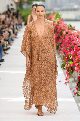 photo 4 in Natasha Poly gallery [id1371367] 2025-05-13 00:00:00