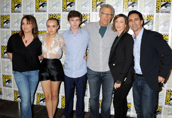 Nestor Carbonell pic #1244482