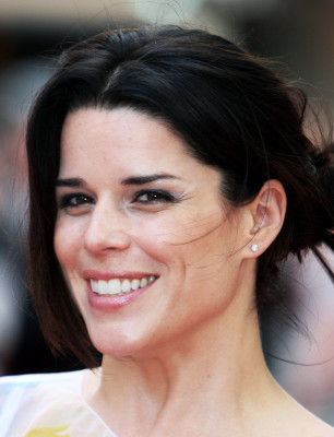Neve Campbell pic #220740