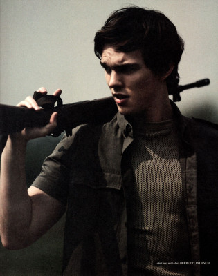 Nicholas Hoult pic #711816
