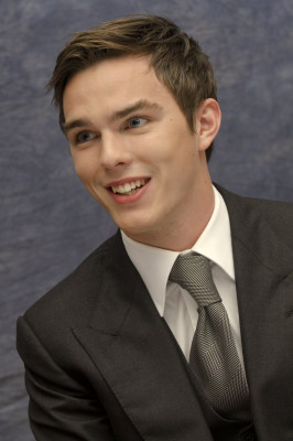 Nicholas Hoult pic #707095