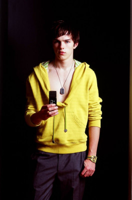 Nicholas Hoult pic #711276