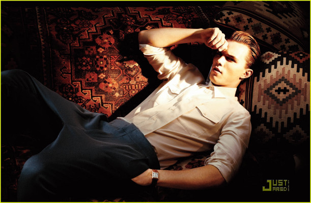 Nicholas Hoult pic #711279