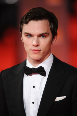 Nicholas Hoult pic #707103