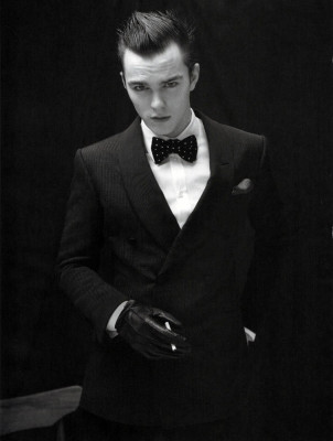 Nicholas Hoult pic #707105