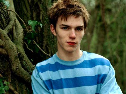Nicholas Hoult pic #707014