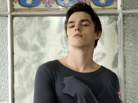 Nicholas Hoult pic #707096