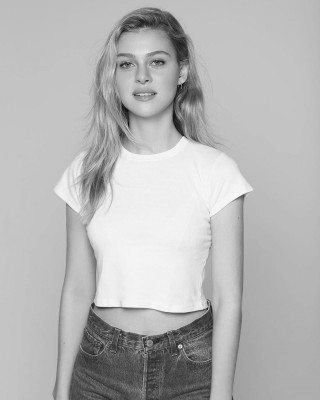 photo 28 in Nicola Peltz gallery [id1178227] 2019-09-18 00:00:00
