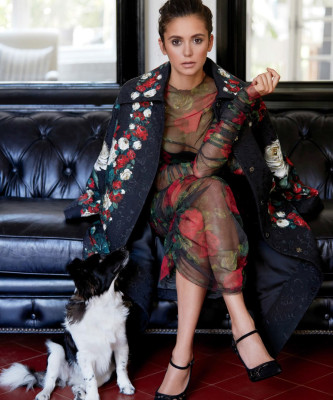 Nina Dobrev pic #959115