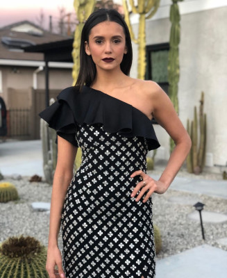 Nina Dobrev pic #1114667