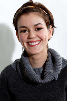 Nora Zehetner pic #682843