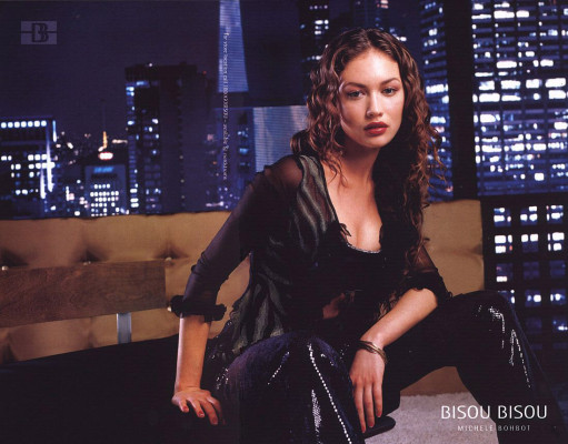 Olga Kurylenko pic #107382