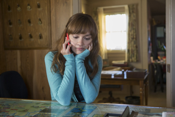 photo 3 in Olivia Cooke gallery [id1239516] 2020-11-10 00:00:00